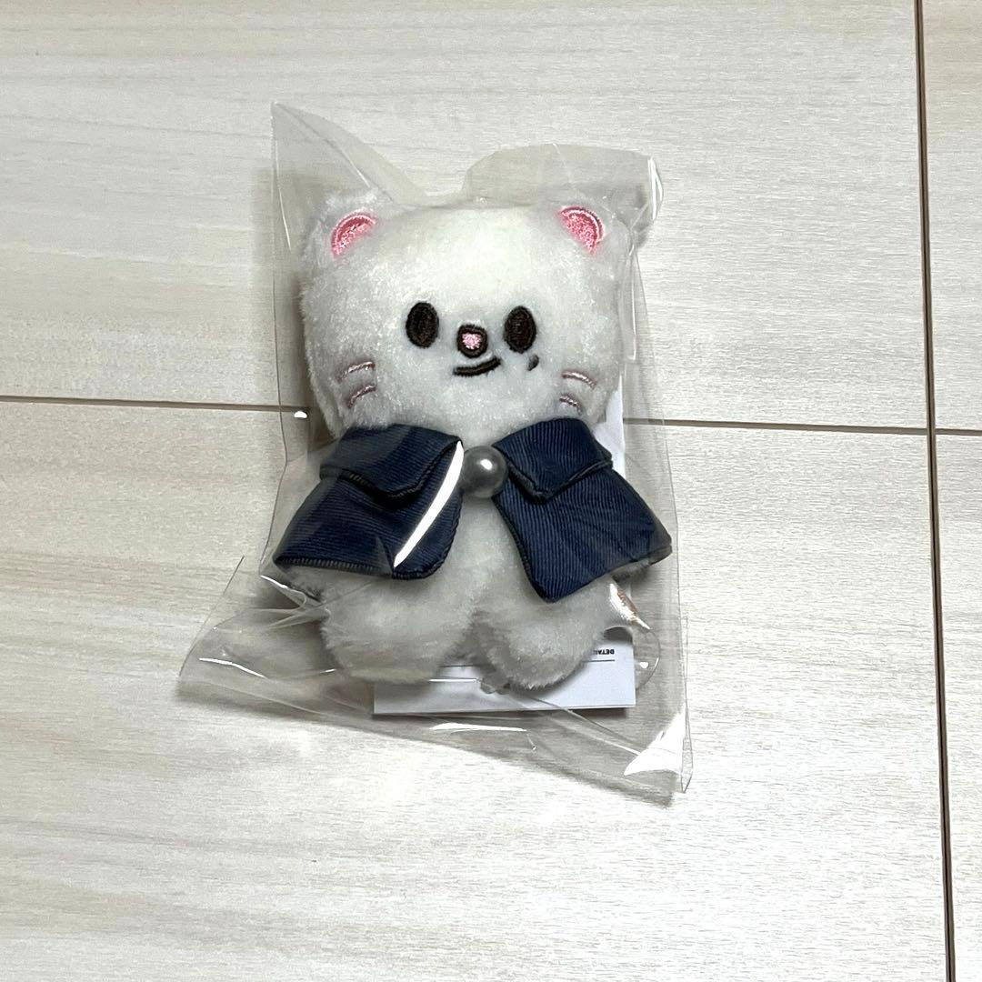 straykids ヒョンジン ジニレット 10cm ぬいぐるみ - メルカリ