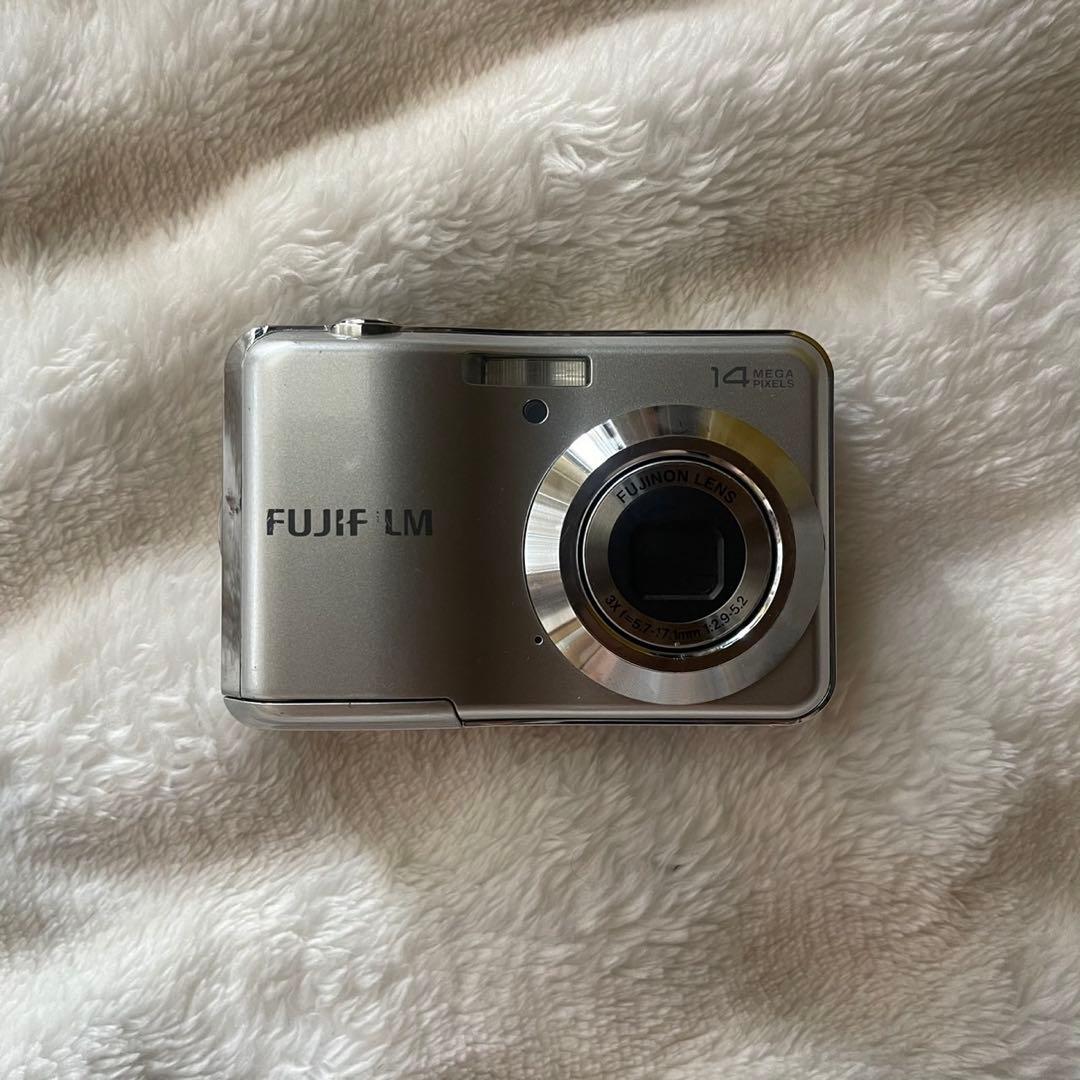 デジタルカメラ FUJIFILM Finepix AV230 Amazon | FUJIFILM デジタルカメラ FINEPIX AV230 光学3倍 シルバー