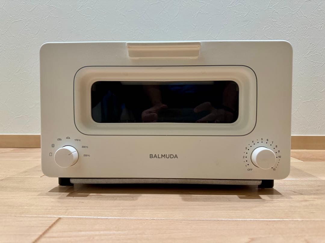BALMUDA トースター　ホワイト バルミューダ] バルミューダ ザ・トースター［ホワイト］｜カタログ