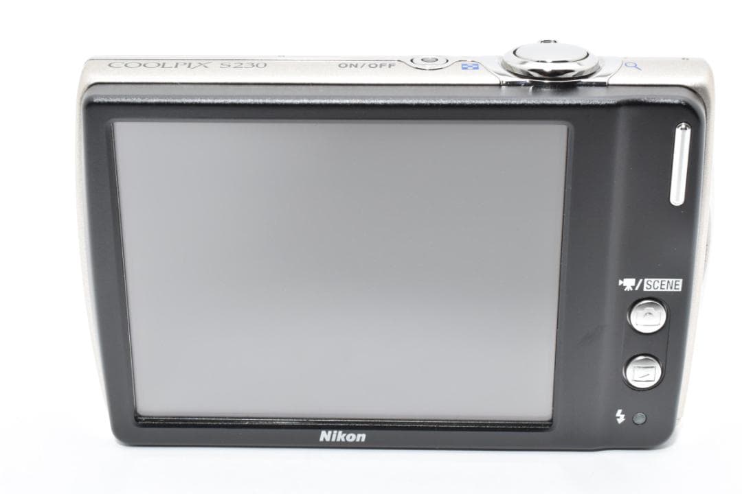 《 美品 》 ニコン　Nikon COOLPIX S230 シルバー