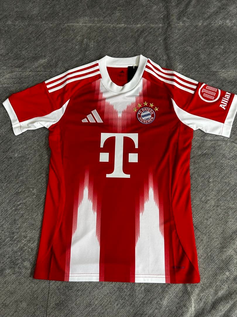 FC Bayern Munchen オリーセユニフォーム - メルカリ
