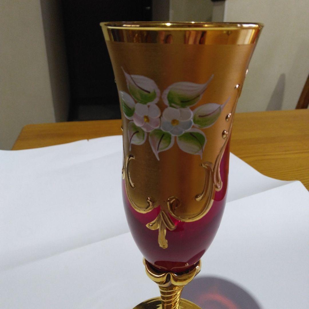 ベネチアングラス 赤と金のガラスグラス 花柄
