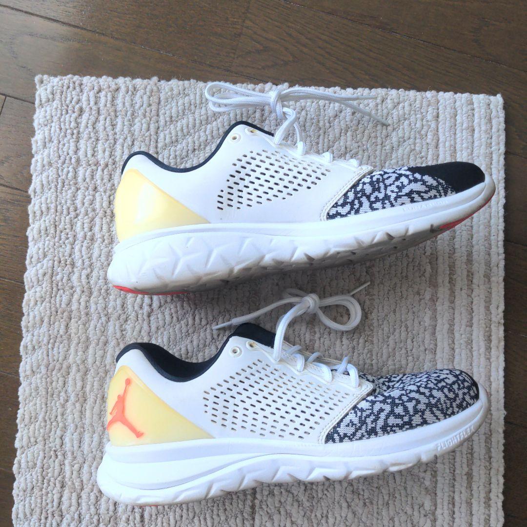 ウエイトトレーニング NIKE JORDAN TRAINER ST 26.5cm