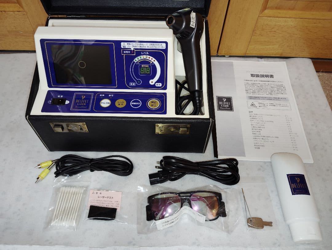 デルフェ本格レーザー脱毛/美顔器■高精度60倍CCDカメラ搭載【51万円】 Amazon | 【新型モデル · HIPL光脱毛器】 脱毛器 サロン級