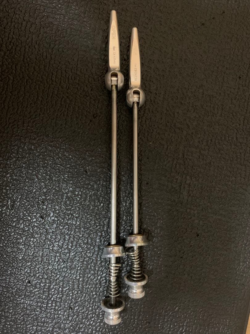 ZIPP404 チューブラー シマノ10S フレ調整済 - メルカリ