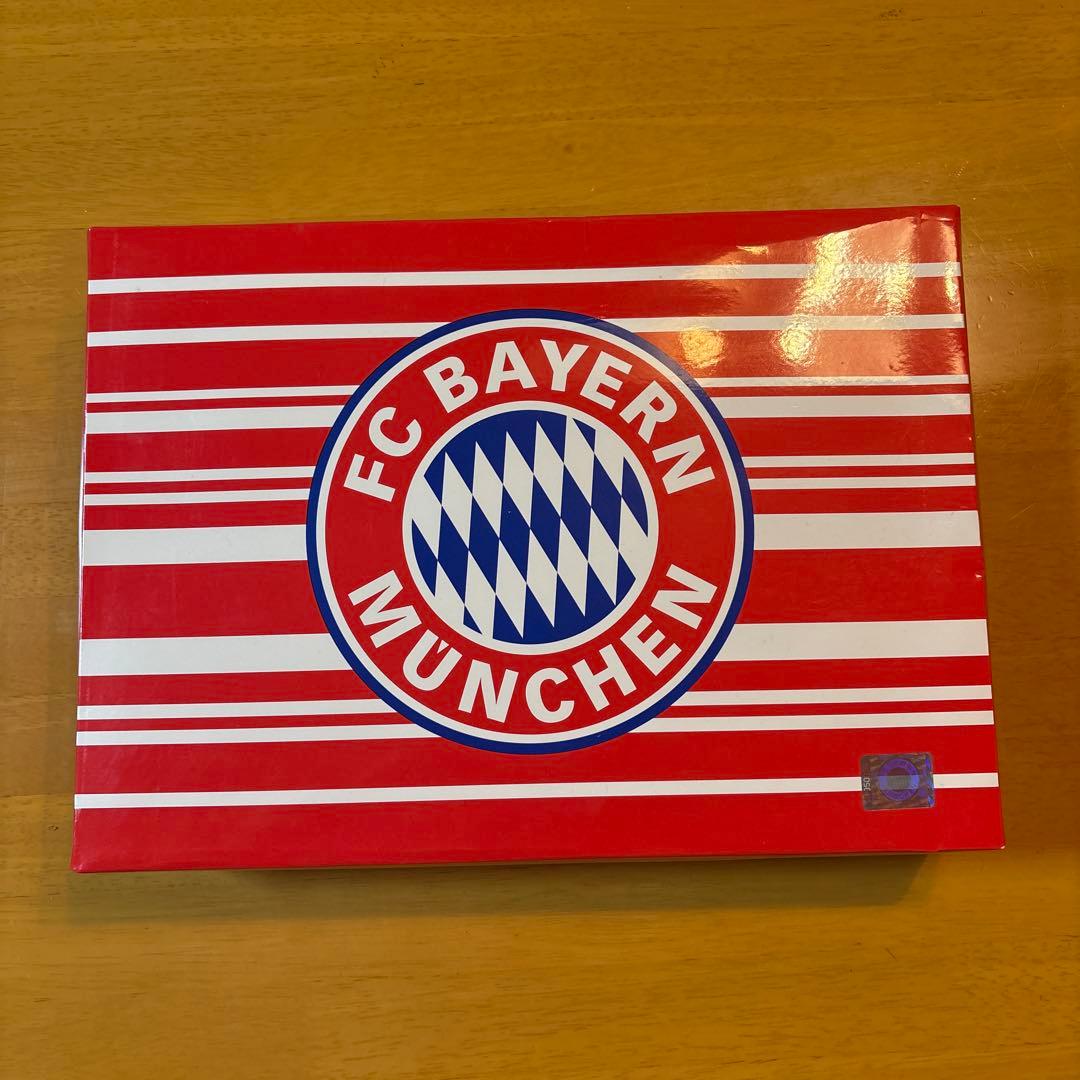非売品FCバイエルン・ミュンヘン バスタオルタオル 約70cm x 135cm