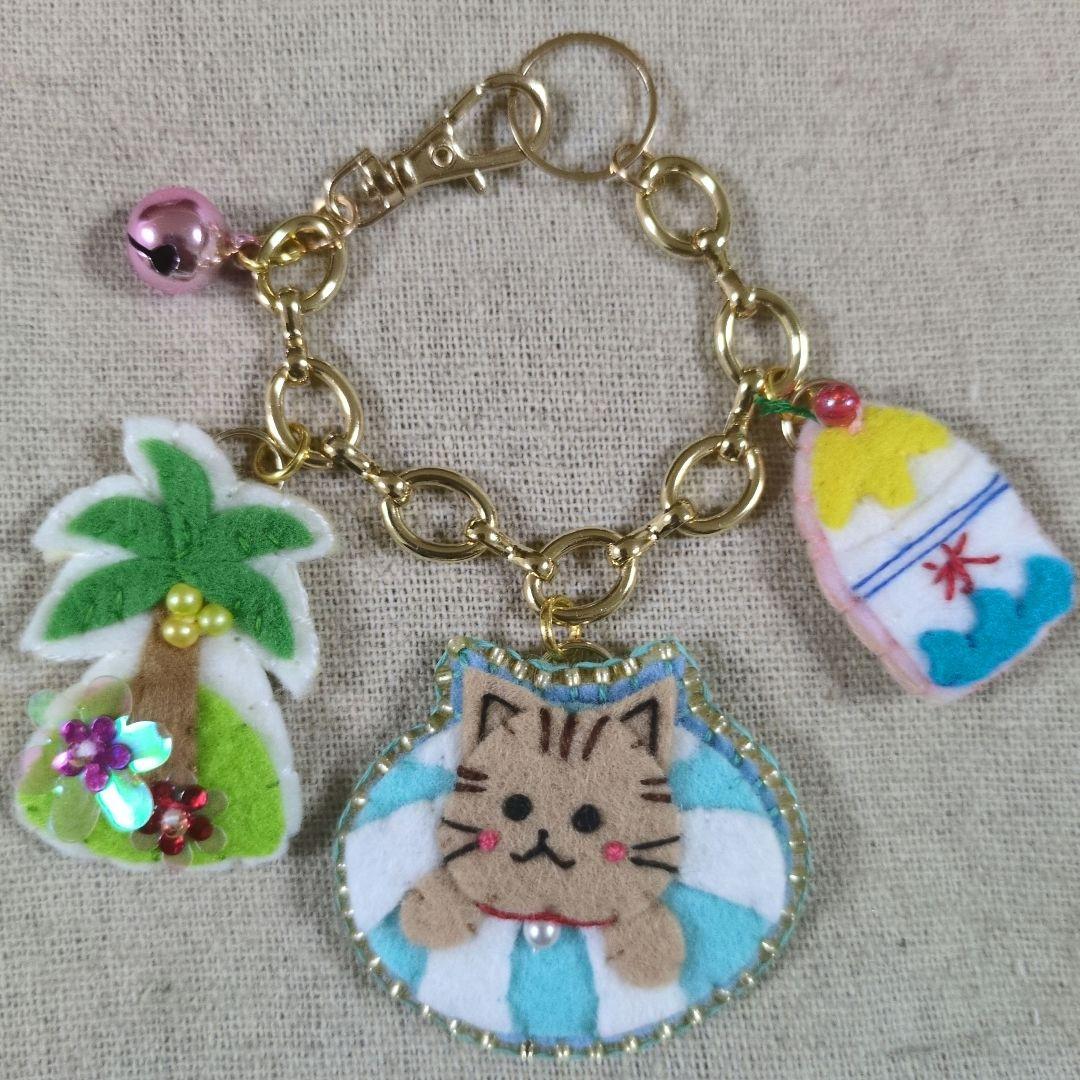 専用 こり様]チャーム ハンドメイド 刺繍 フェルト 毛糸 ストラップ
