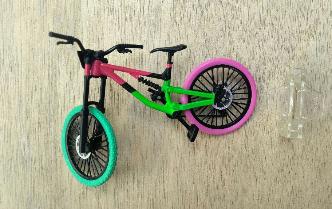 S.H.Figuarts 仮面ライダーゲンム シャカリキスポーツ付き限定版