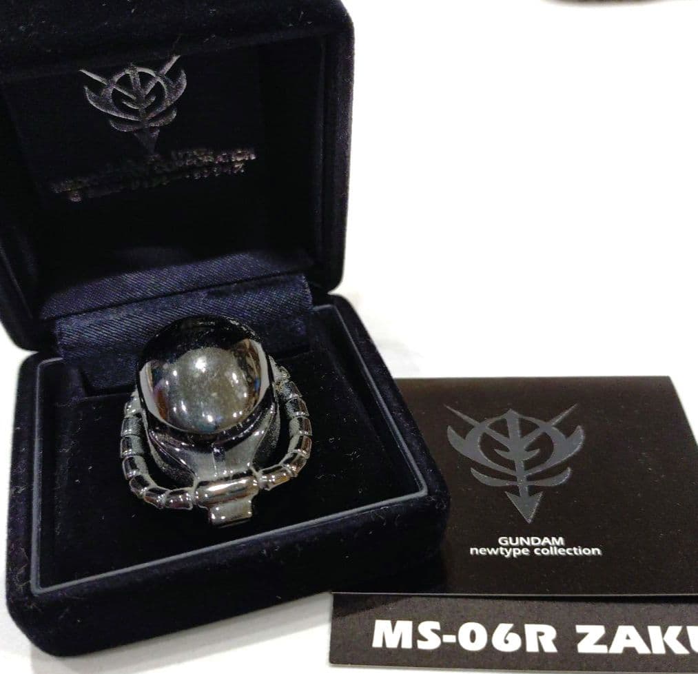 JAP工房 ガンダムNEWTYPE COLLECTION黒い三連星ザクIIリング - メルカリ