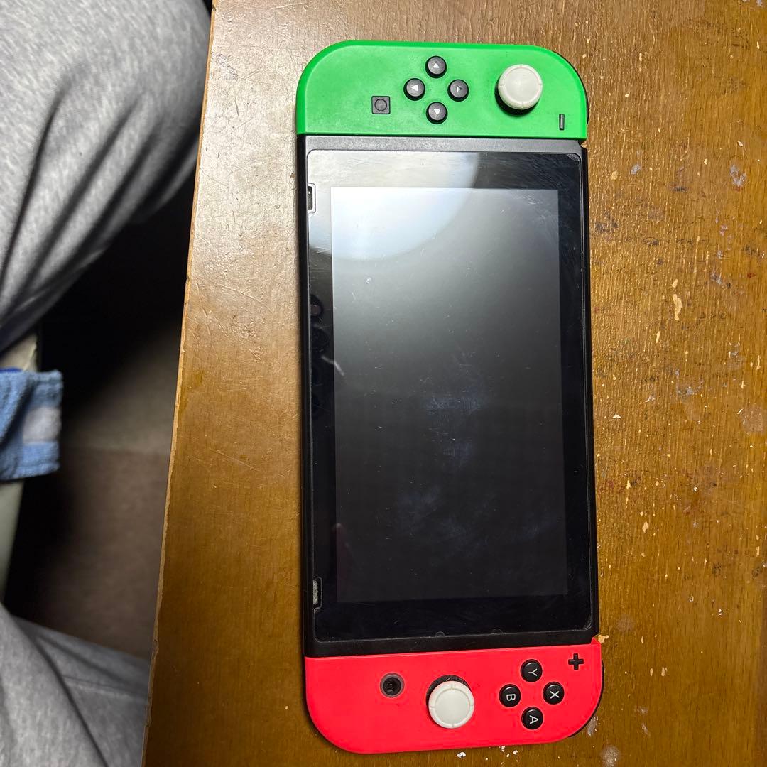 Nintendo Switch 本体 緑と赤のJoy-Con - メルカリ