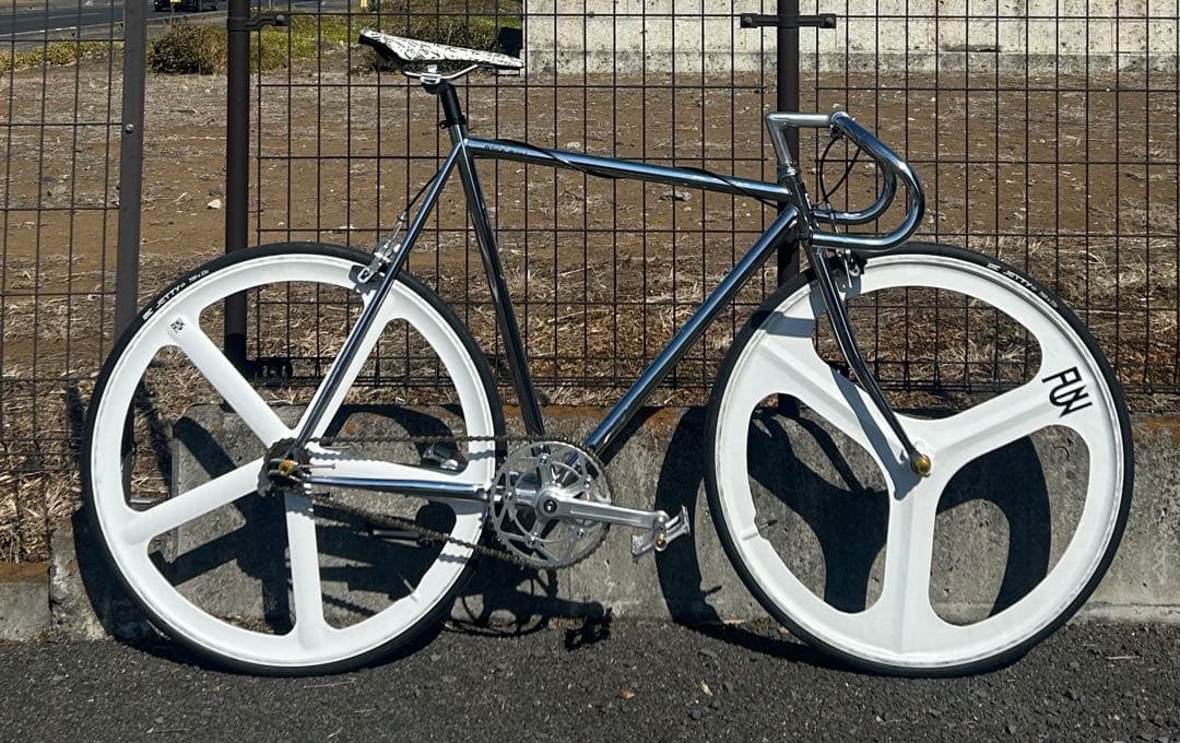 FUN ピスト パシュート シングルスピード 自転車 美品 メッキ 個性的 FUN ピスト パシュート シングルスピード 自転車 美品 メッキ 個性的