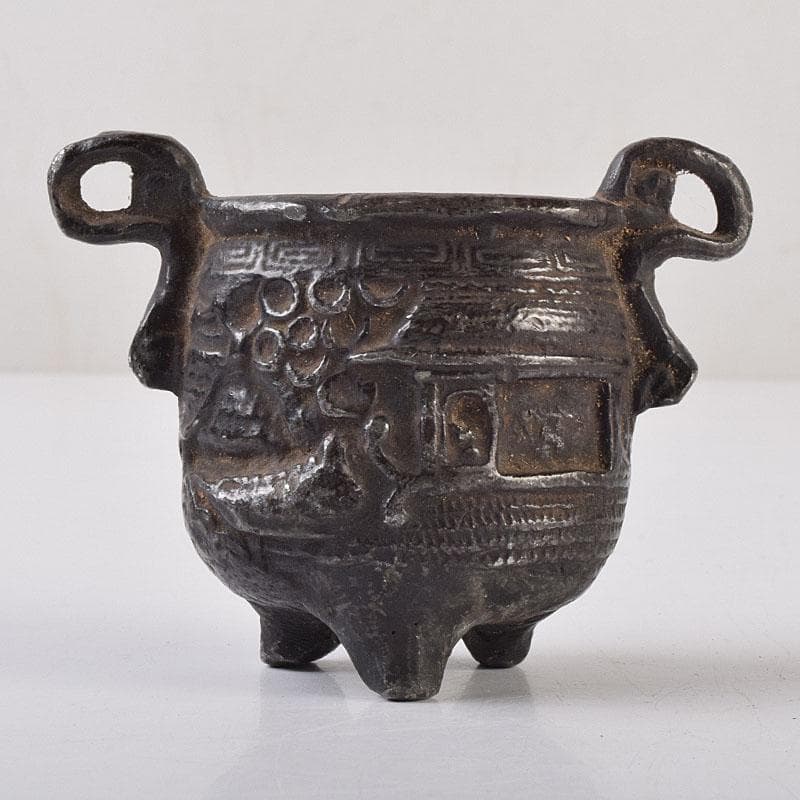 中国 古銅宣徳銅 山水文刻 三足香炉 V R9217 - メルカリ