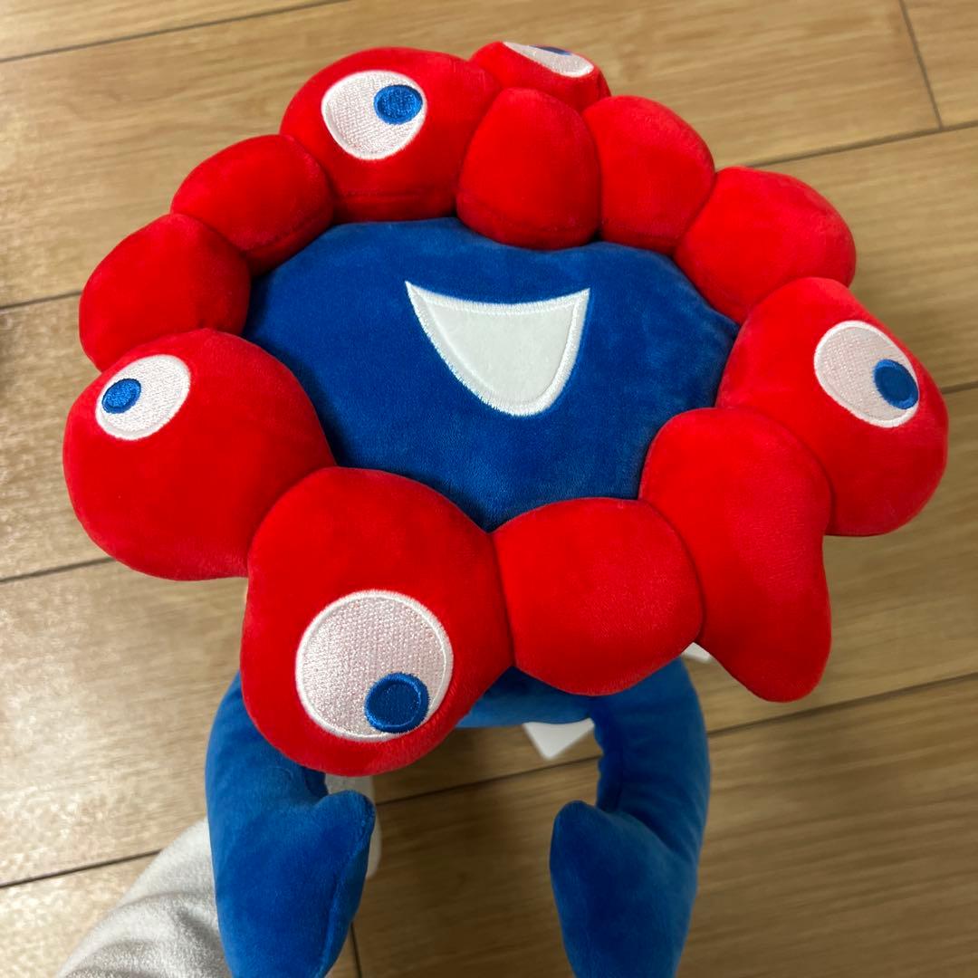 ミャクミャク　まとめ売り　ネックピロー　なりきりクッション　ぬいぐるみ