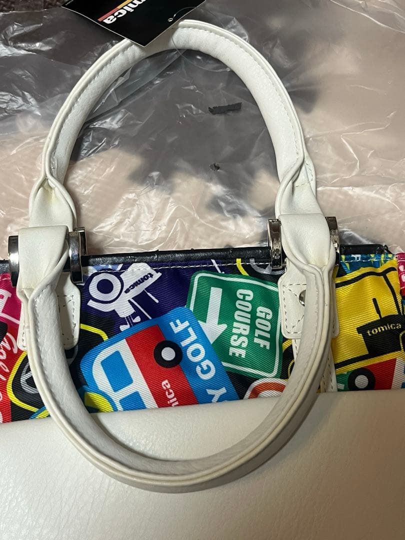 トミカゴルフ新品訳ありホワイトカラフルゴルフバッグ小w32×D12×H19