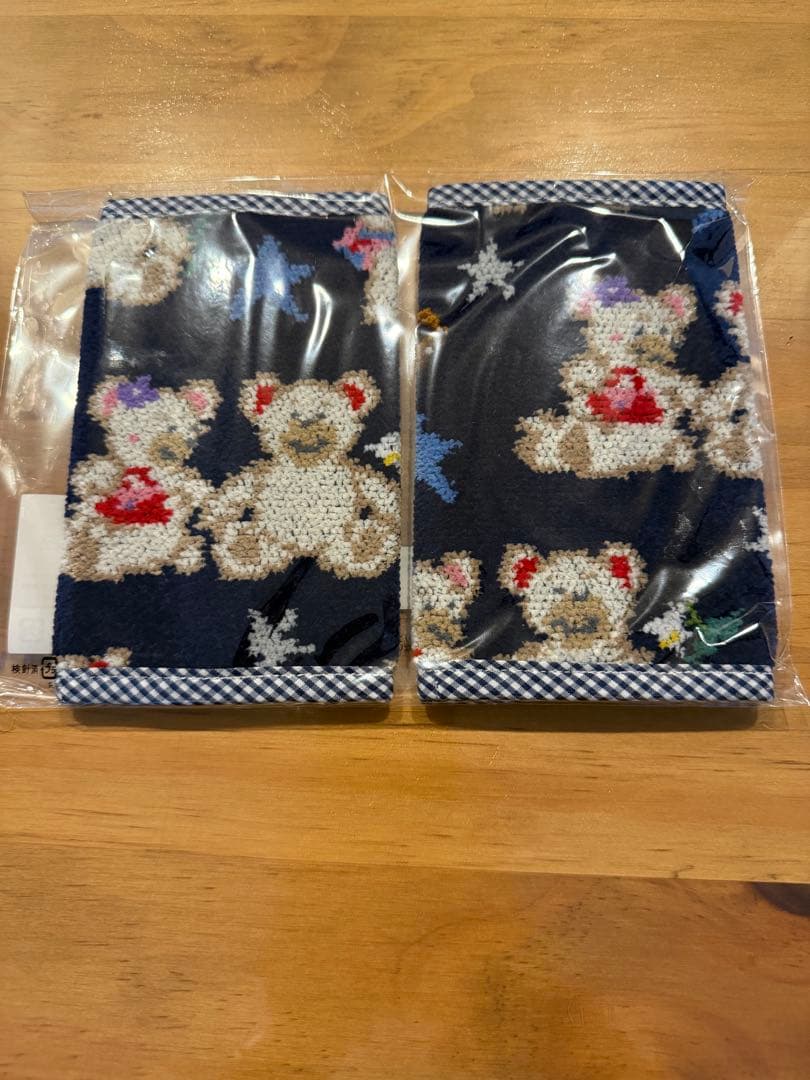 FEILER クマ柄 スタイ&サッキングパット リーベ＆リリア サッキングパッド LDL-221072(ネイビー): FEILER