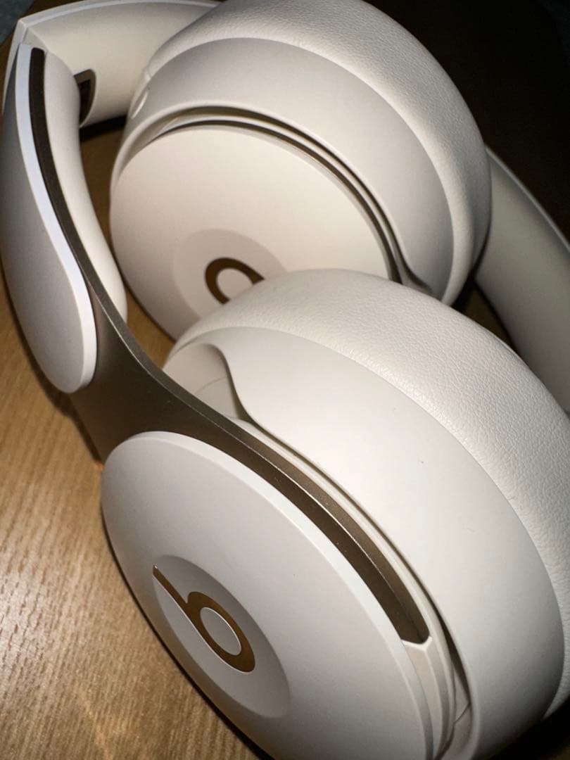 Beats by Dr Dre Solo Pro MRJ72PA/A アイボリー