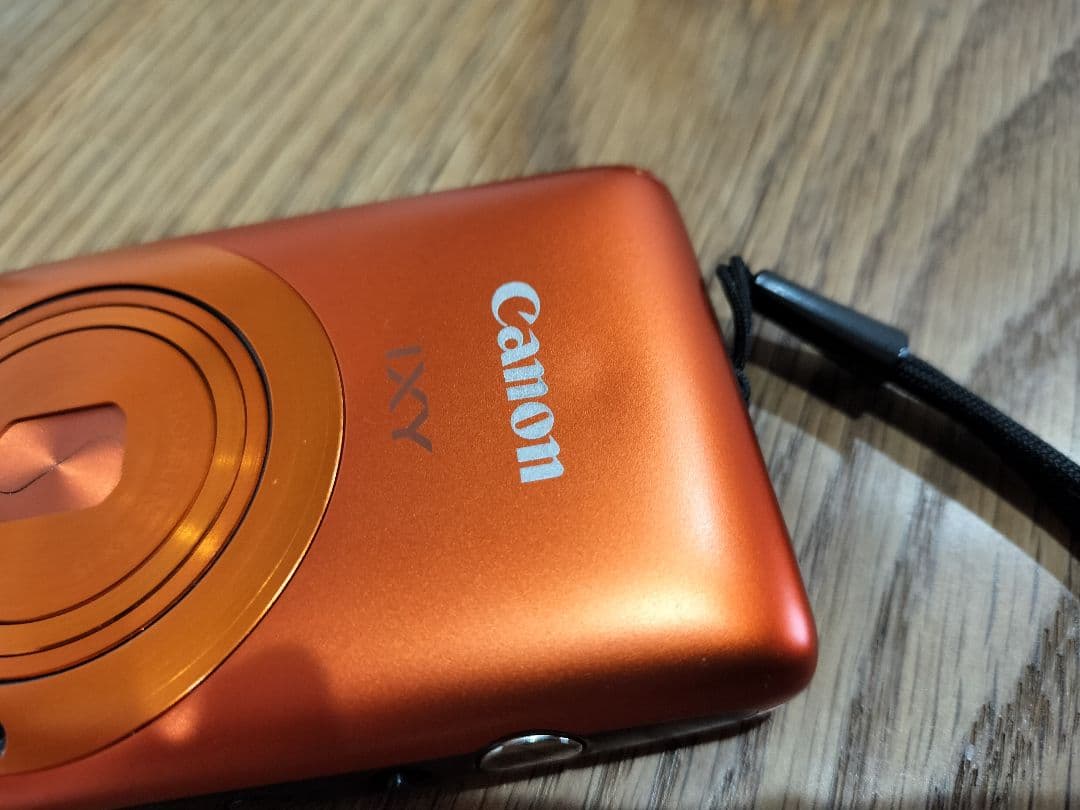 RAKUDOさん専用 希少色Canon IXY 400Fデジタルカメラ動作確認済