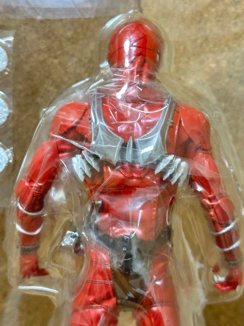 メディコム　1/6サイズ　仮面ライダー響鬼　紅