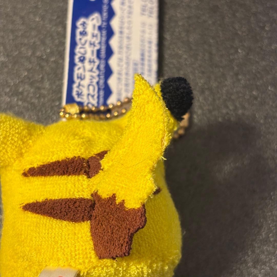 希少 うるるん　ボールチェーンマスコット 初期ピカチュウ TOMY 平成レトロ