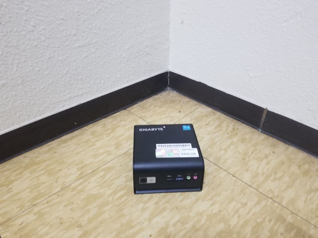 GIGABYTE GB-BMCE-5105 ミニPC ベアボーン CPU11th GB-BMCE-5105 (Rev. 1.0) - GIGABYTE Global