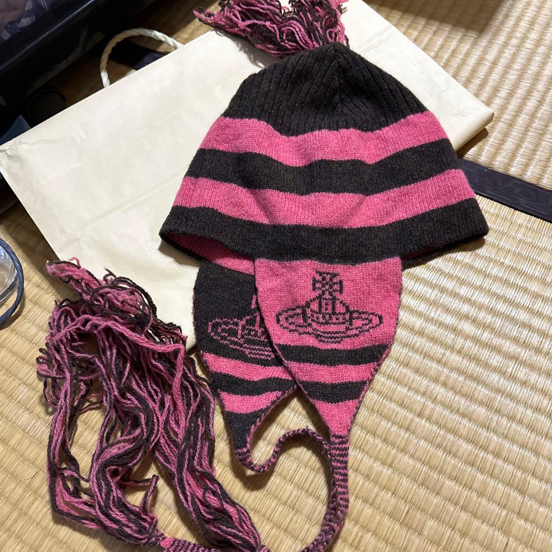 ヴィヴィアンウエストウッド♡NANAシンちゃん帽♡耳あて付きニット