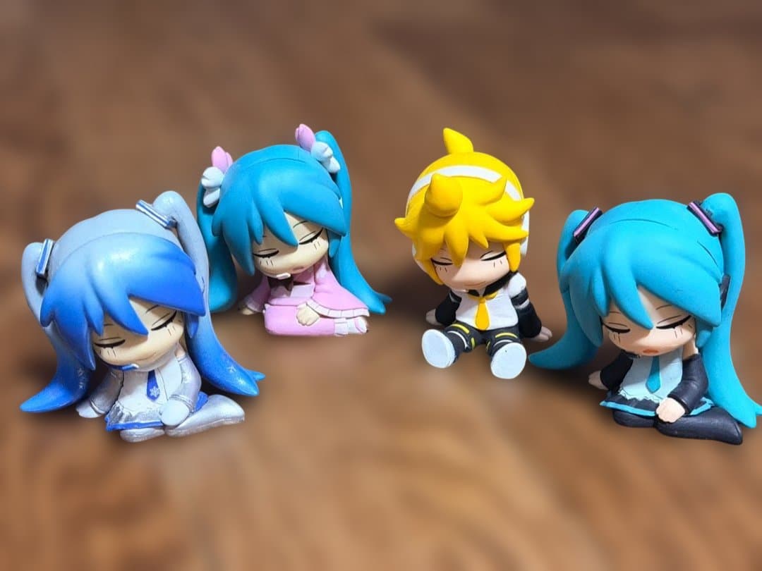 初音ミク フィギュア11点とグッズ12点セット まとめ売り - メルカリ