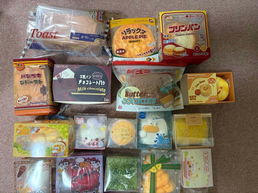 つ*あ様 スクイーズ 海外 mido