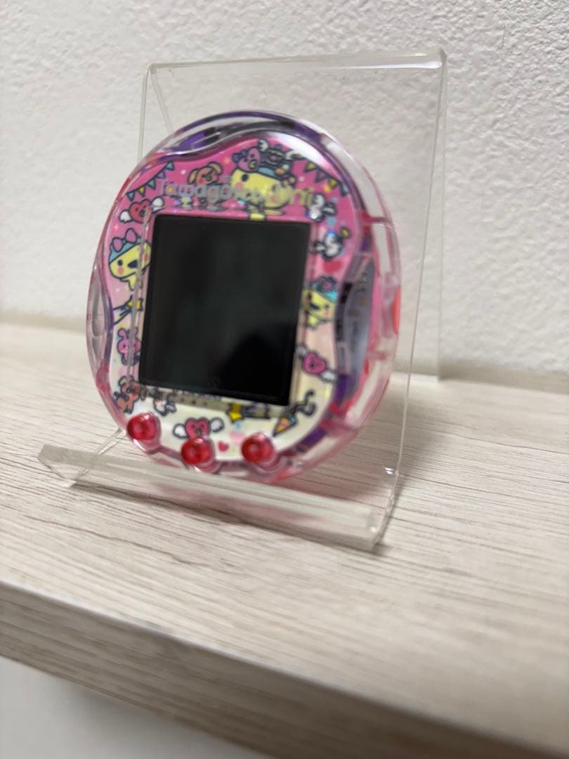 【ほぼ未使用】たまごっちユニ　カスタム　ケース、たまバース付き