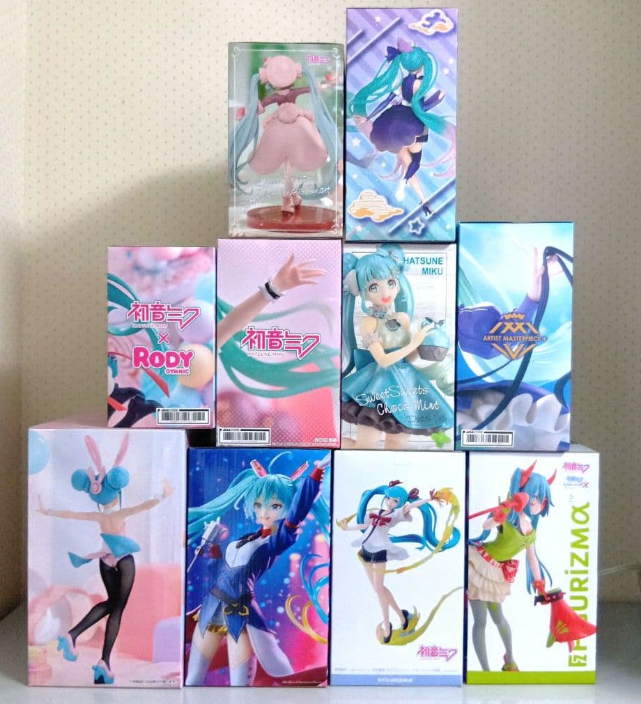 限定価格！　初音ミク　フィギュア　10点