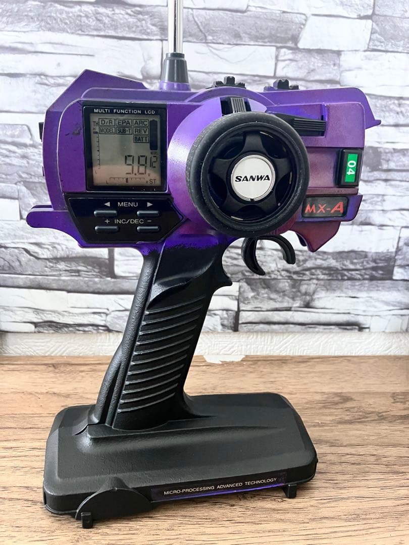 DEERC MN-91 ランドローバー　ちょ、錆びてるやんversion