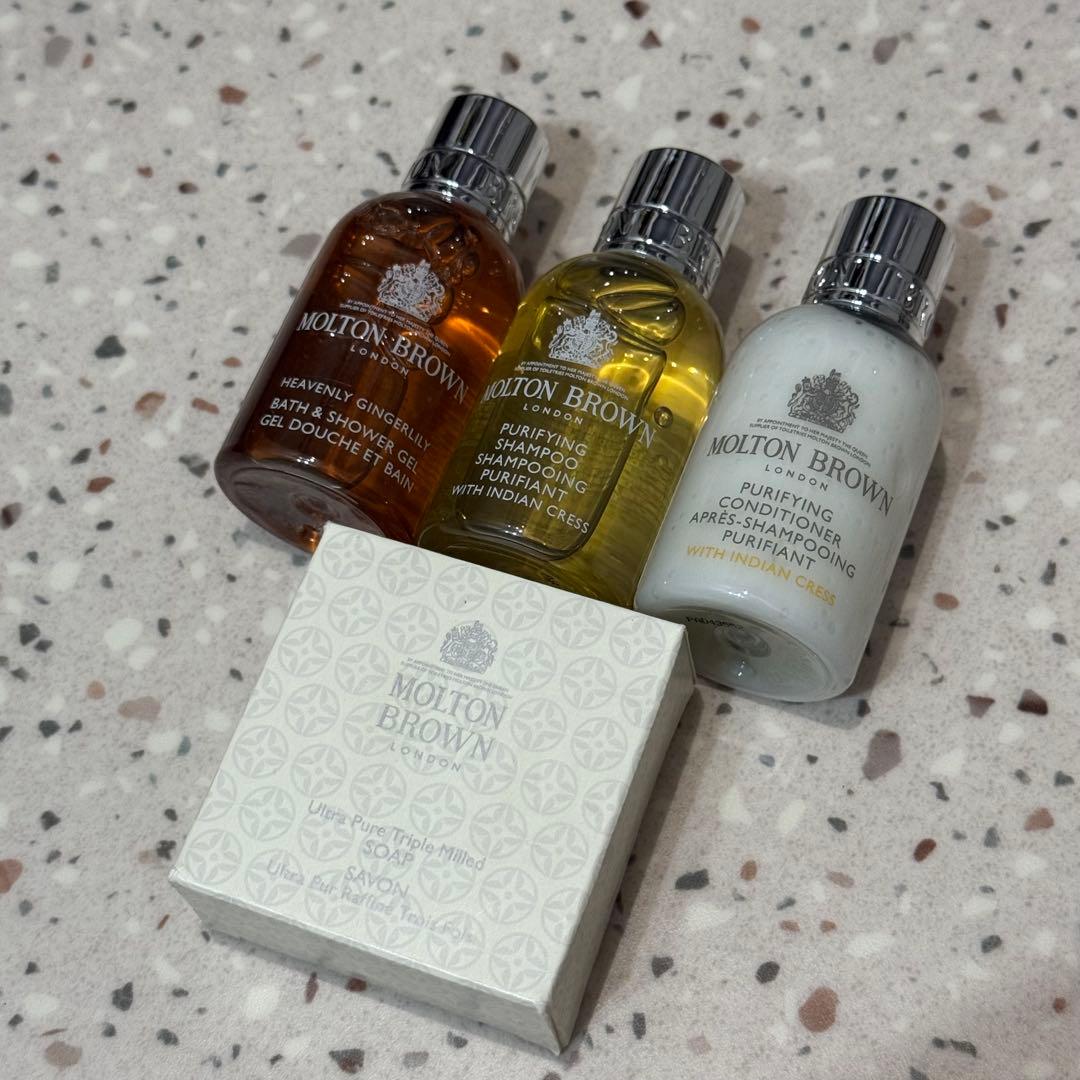 新品】Molton Brown 旅行用シャンプーセット - メルカリ