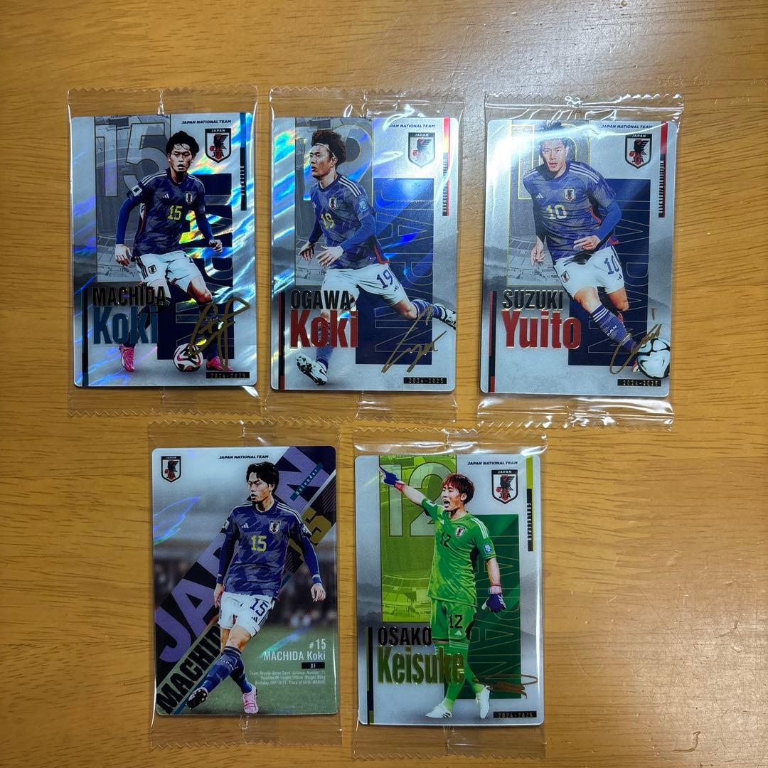 サッカー日本代表カード5枚 サイン入りレア - メルカリ