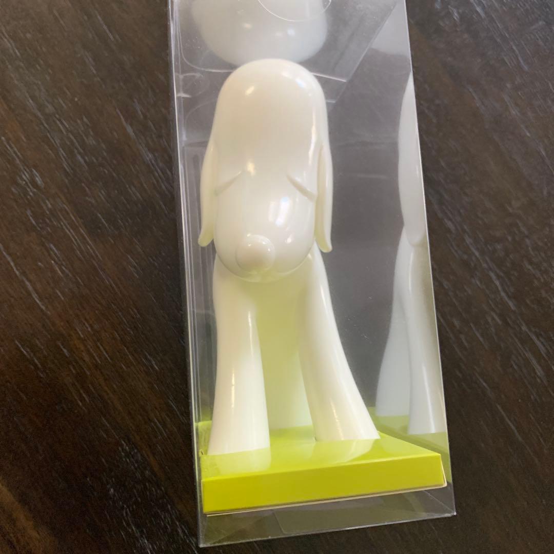 あおもり犬型ホワイト貯金箱 奈良美智《あおもり犬》が貯金箱に！ 【青森】青森県立美術館の人気