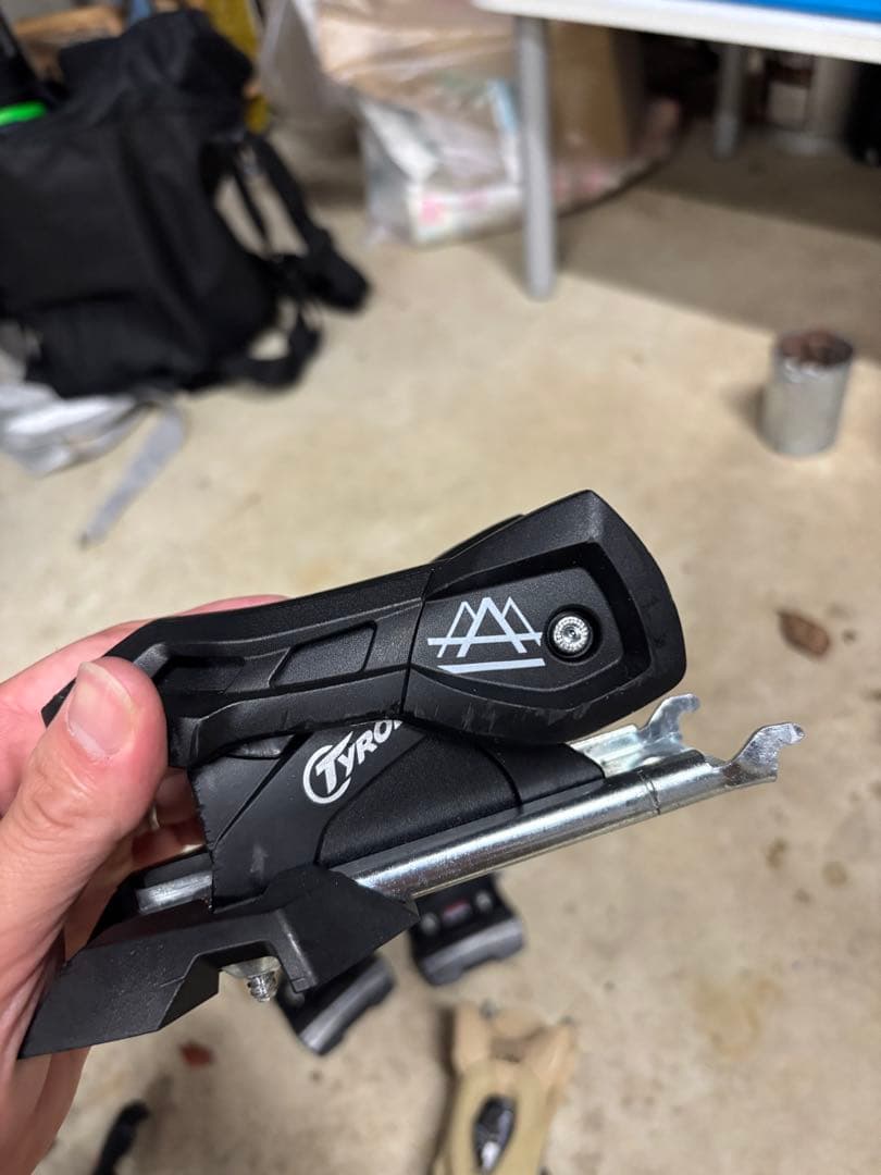 チロリアattackLTY11 ブレーキ110mmスキー ビンディング ブレーキ110mm