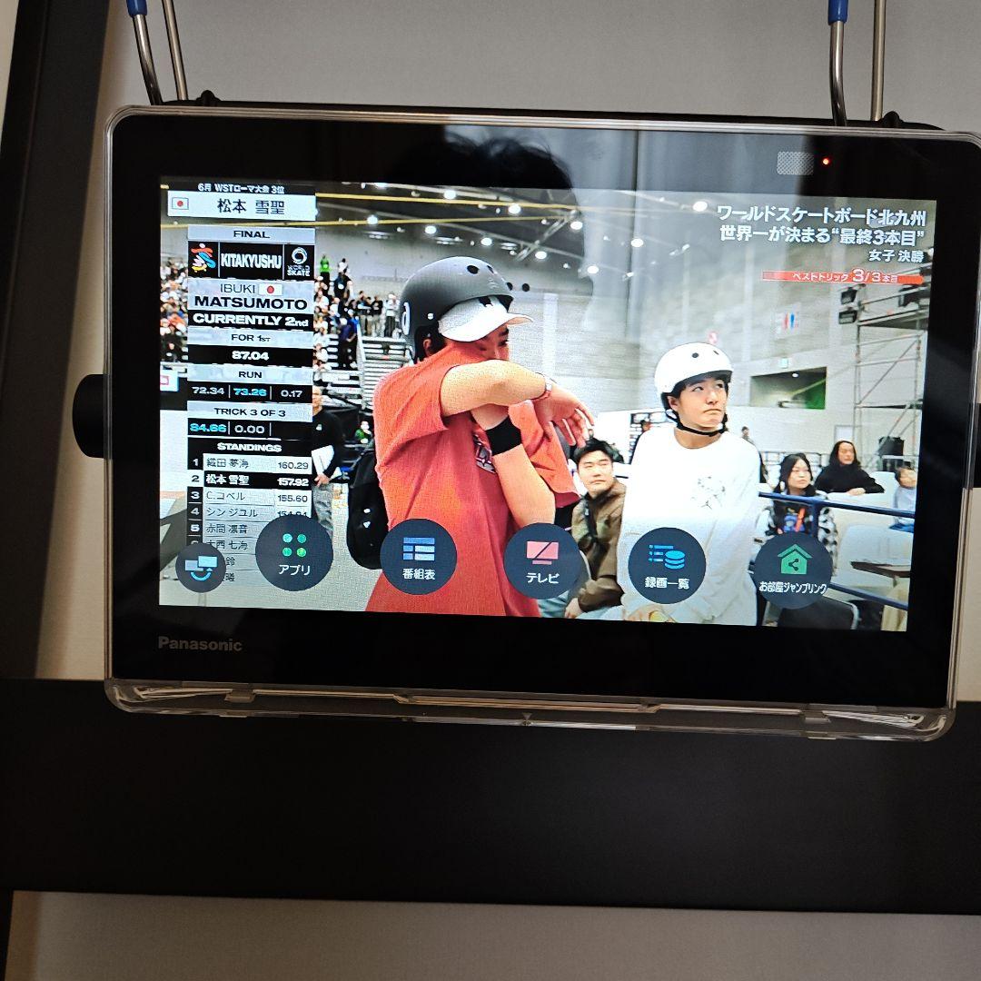 プライベートビエラ　UN 10N10 Panasonic UN-10N10 VIERA プライベート・ビエラ ポータブルテレビ