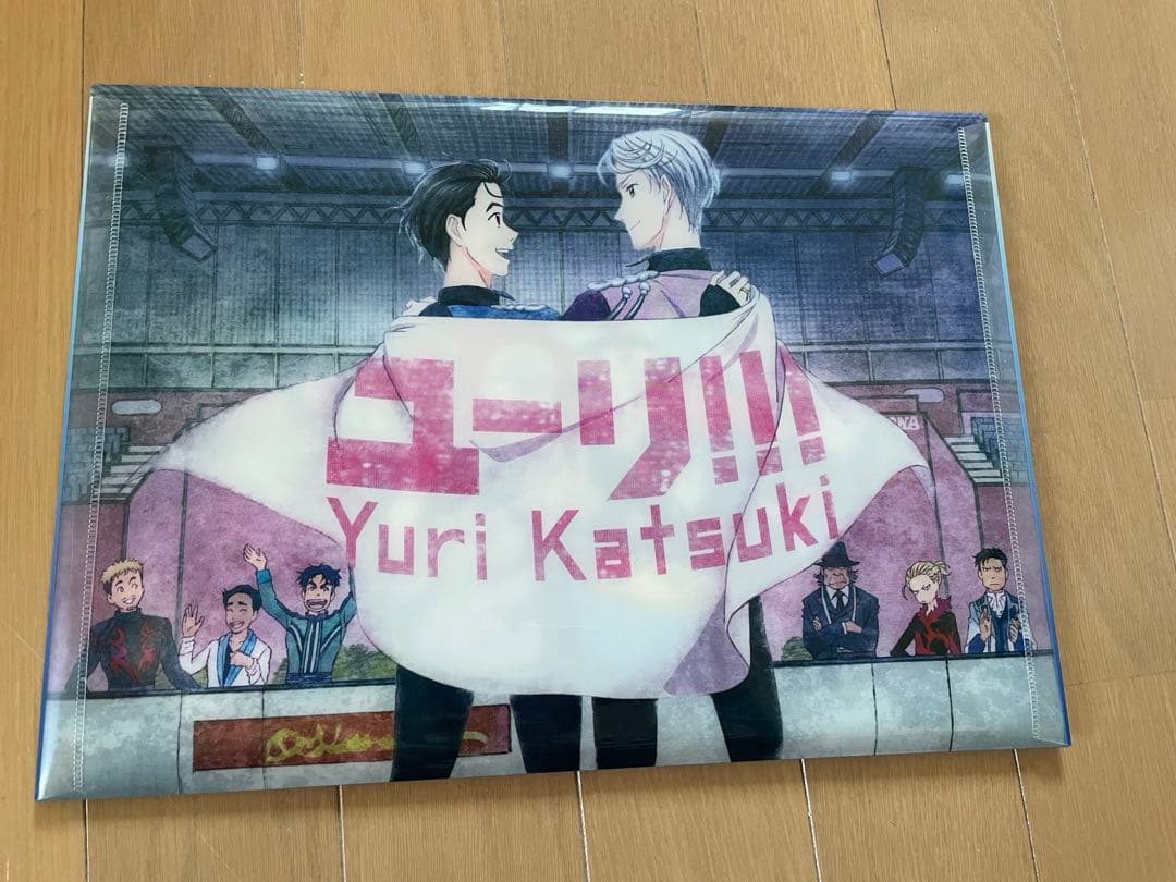 ユーリ!!! on ICE MAPPAオリジナルクリアファイルセット - メルカリ