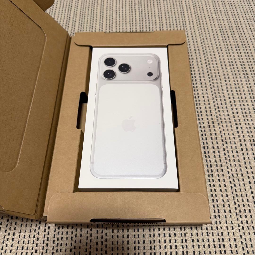 【未開封】Apple iPhone 17 pro max 256GB iPhone 17 Pro Max 『新品未開封』iPhone 256GB SIMフリー [シルバー