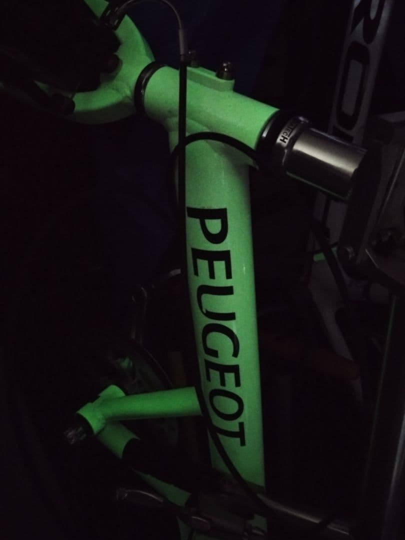 プジョー コリブリ 18インチ ルミナスホワイト 神奈川引取限定