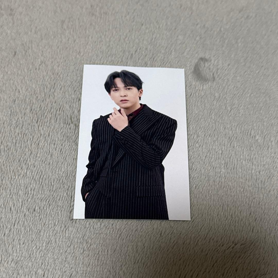 M!LK 好きすぎて滅 黒スーツ衣装トレカ 吉田仁人 - メルカリ