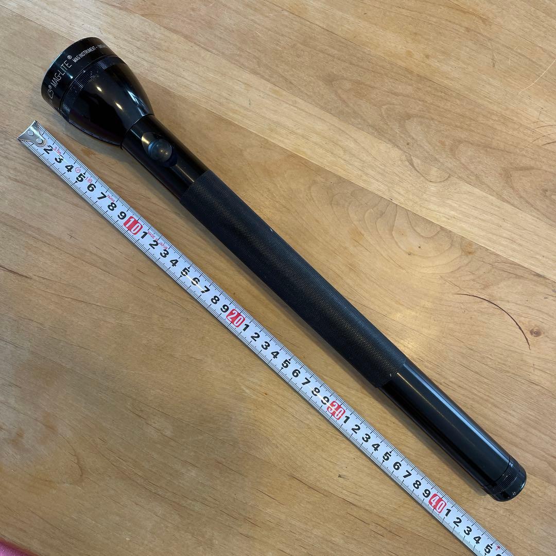 マグライト MAGLITE 6C 単二電池6本用(おまけ付き) - メルカリ