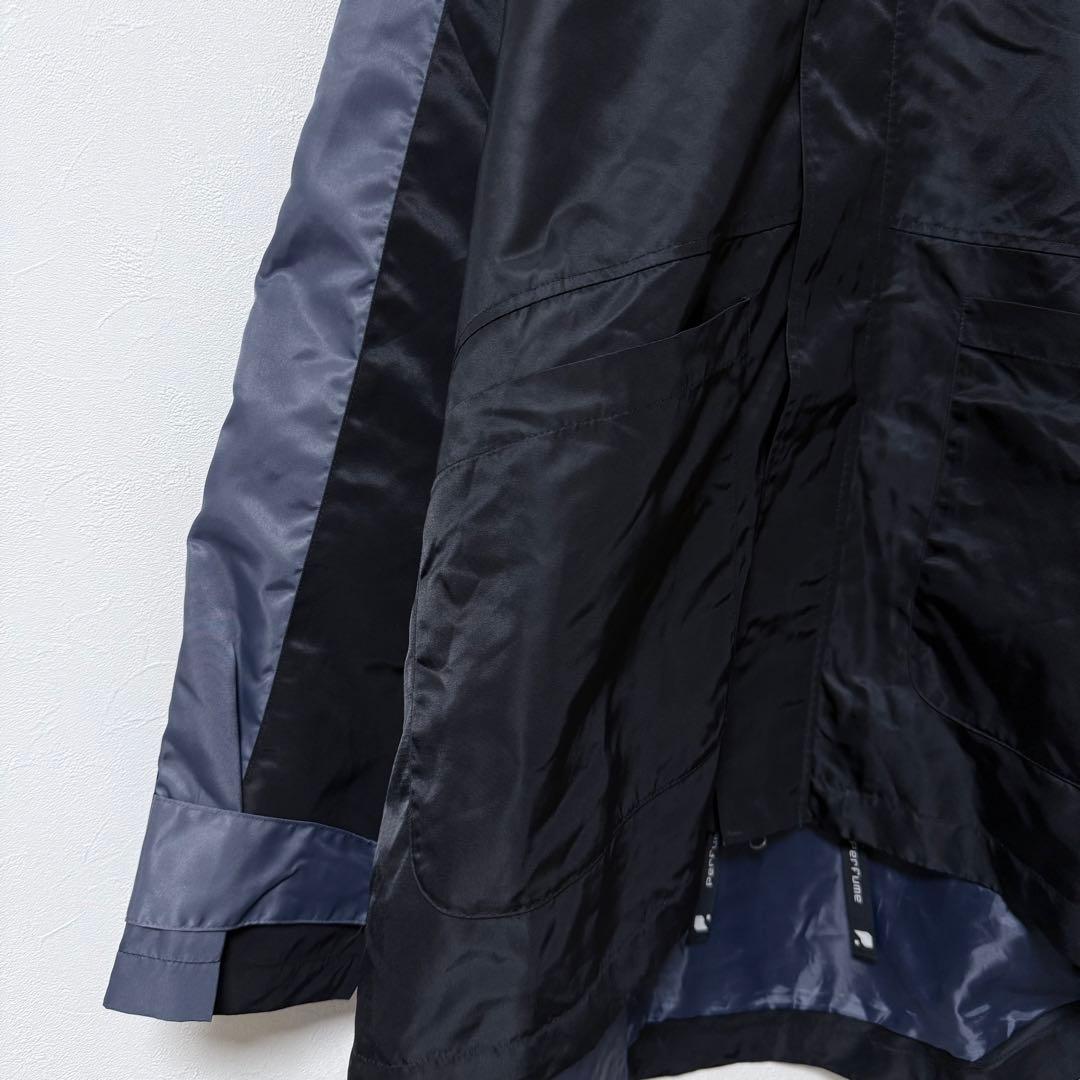 Perfume closet カラーブラックナイロンジャケット　アウター