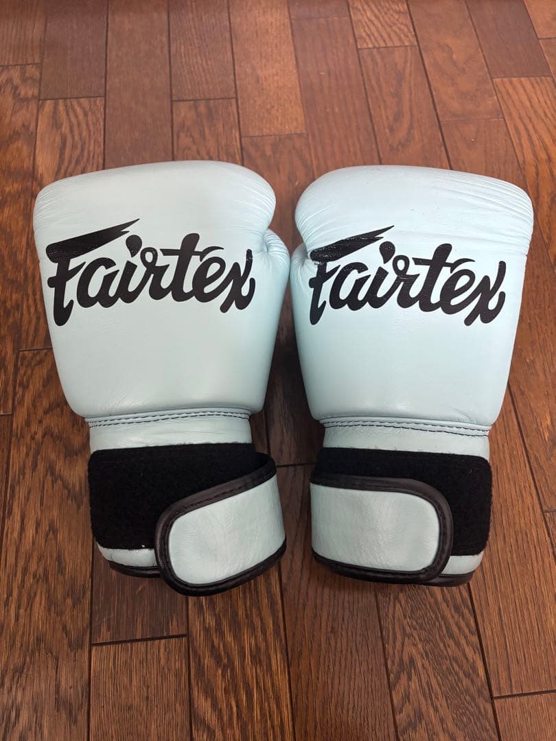 フェアテックス Fairtex BGV20 ボクシンググローブ 10oz Amazon.co.jp: Fairtex 本革 パステルブルー ボクシンググローブ 本革