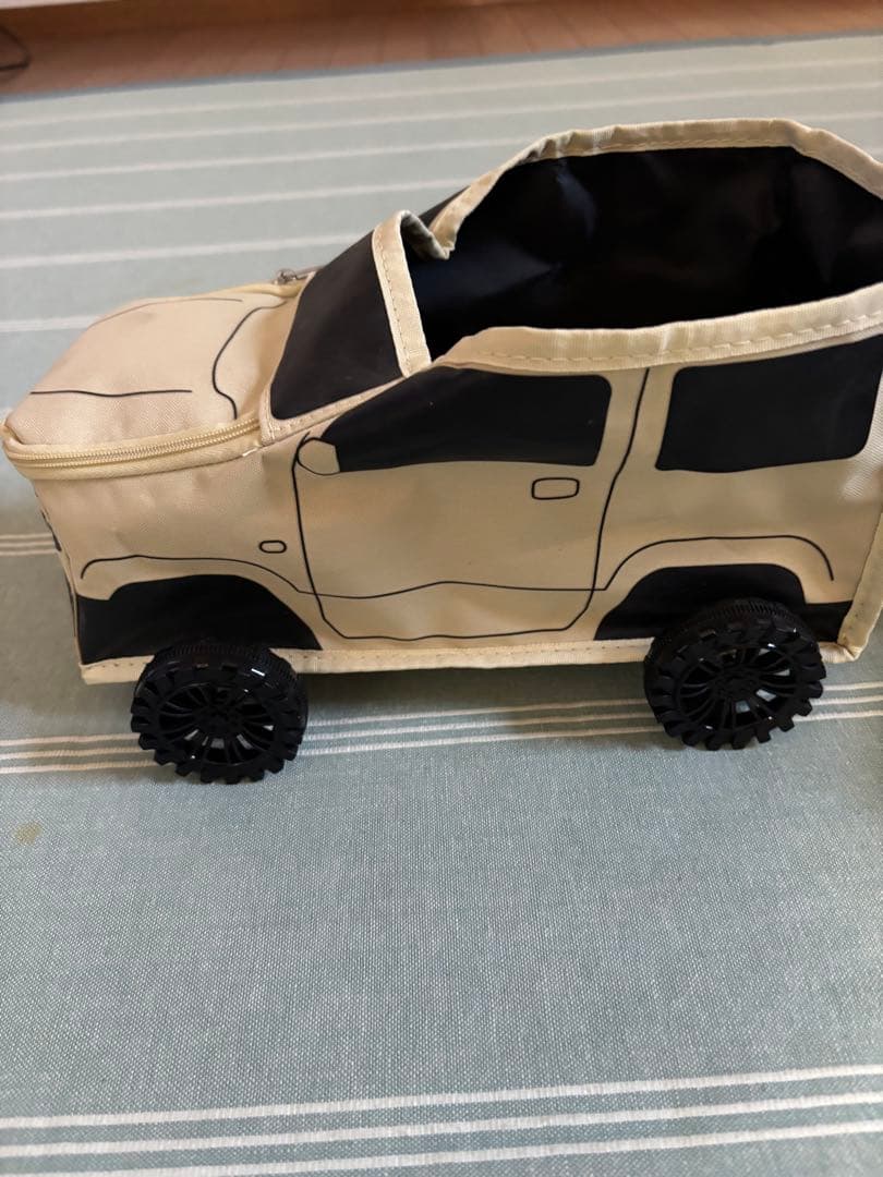 WPL RC SUZUKI Jimny 1/10 ラジコンカー ホワイト SUZUKIのジムニー1