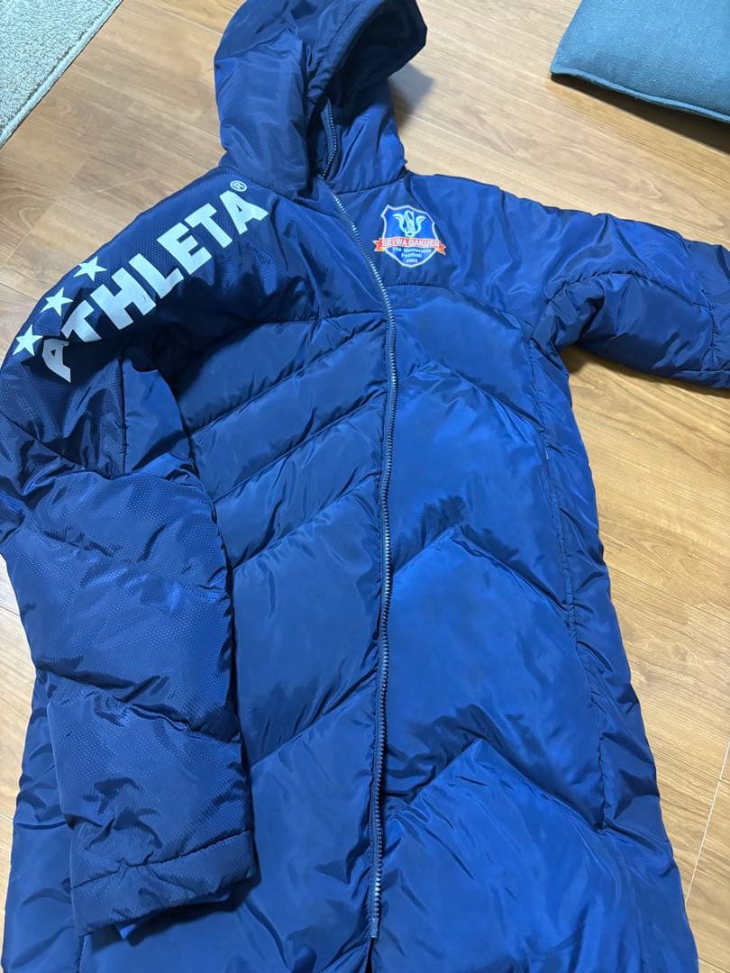 聖和学園ベンチコート - メルカリ