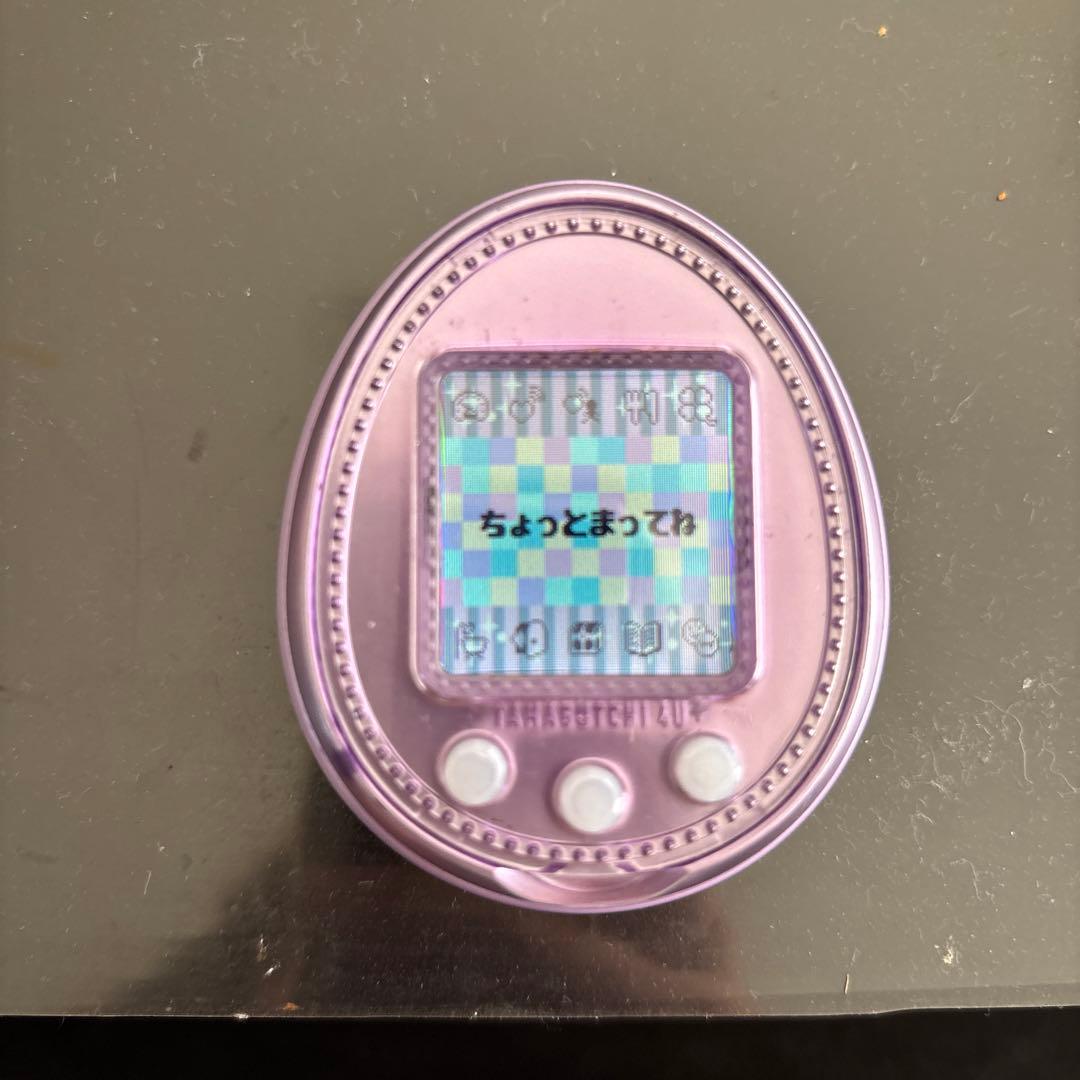 バンダイ たまごっち4u+