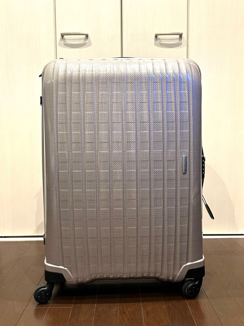 国内未発売品】サムソナイト クロノライト四輪軽量スーツケース 92L