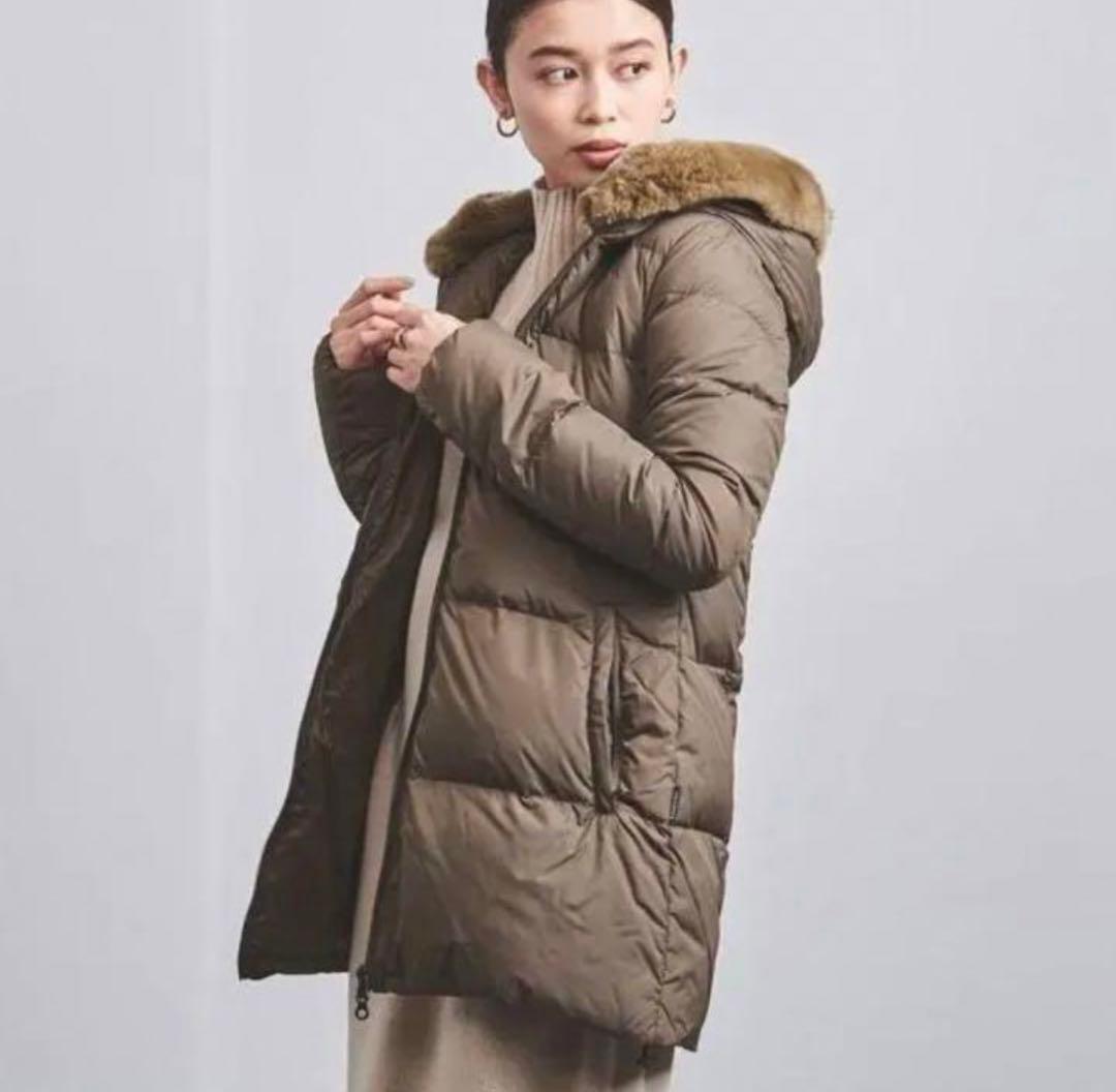 美品☆ デュベティカ 別注 アルウェン ファー付き ダウンコート 40