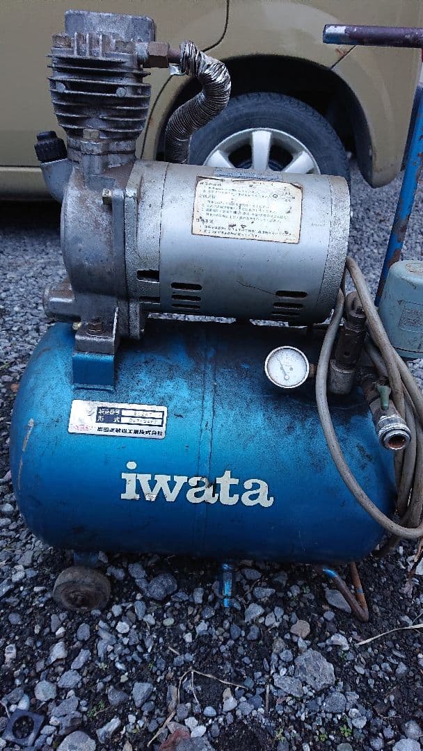 岩田 エアーコンプレッサー iwata_fx6602a001-230x169.jpg