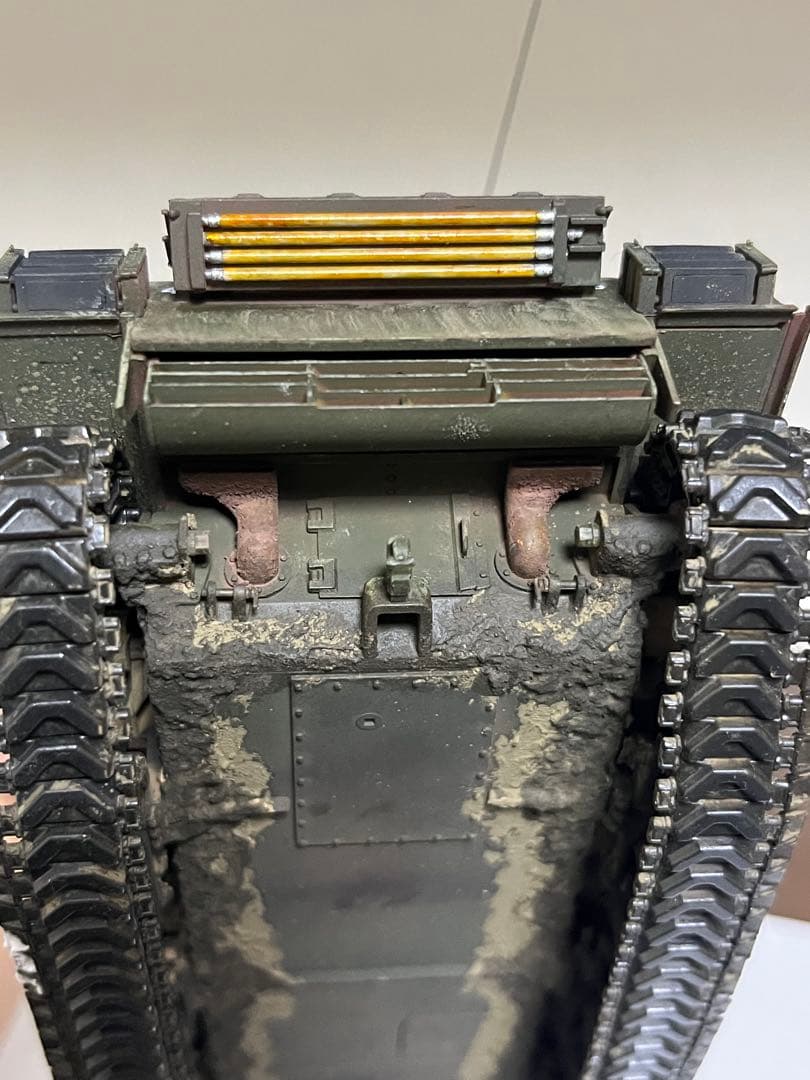1/35 アメリカ軍　M4A3E2 シャーマン　ジャンボ　完成品