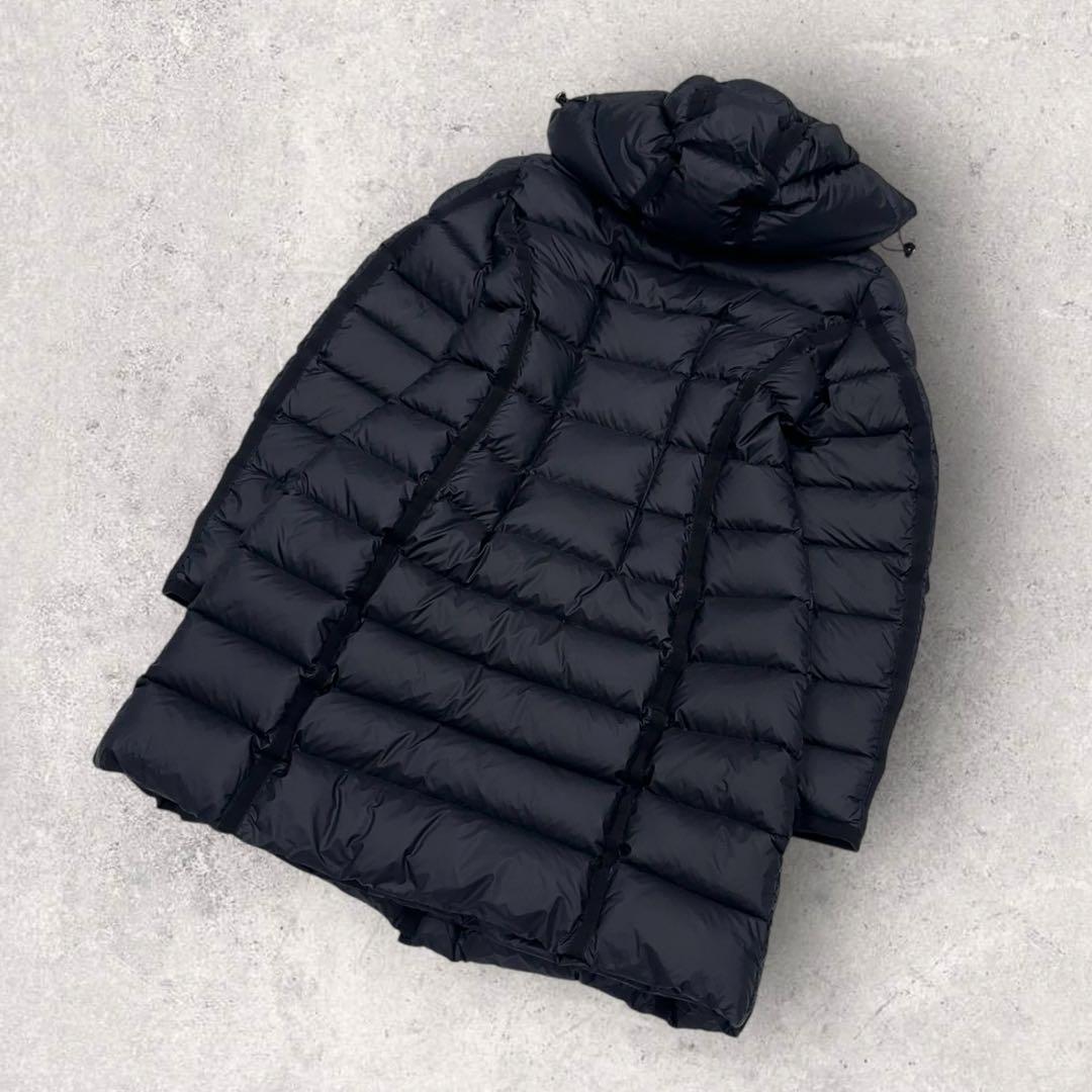 12015【QR鑑定済・美品】モンクレール HERMINE ダウンコートAライン